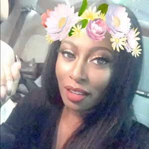 Meet your Posher, Larryn